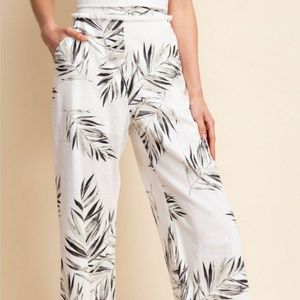 Tropical Palm Print Waist Frayed Midi Pants